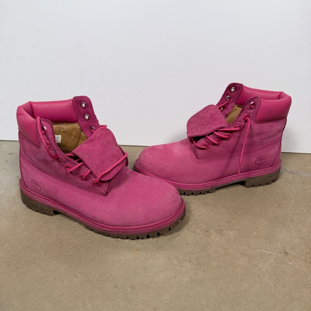 Timberland Pink Suede Lace Up Boots Women Size 5.5